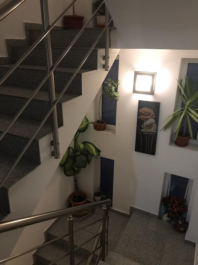 מלון בוקרשט Casa Ghetu Fundeni מראה חיצוני תמונה